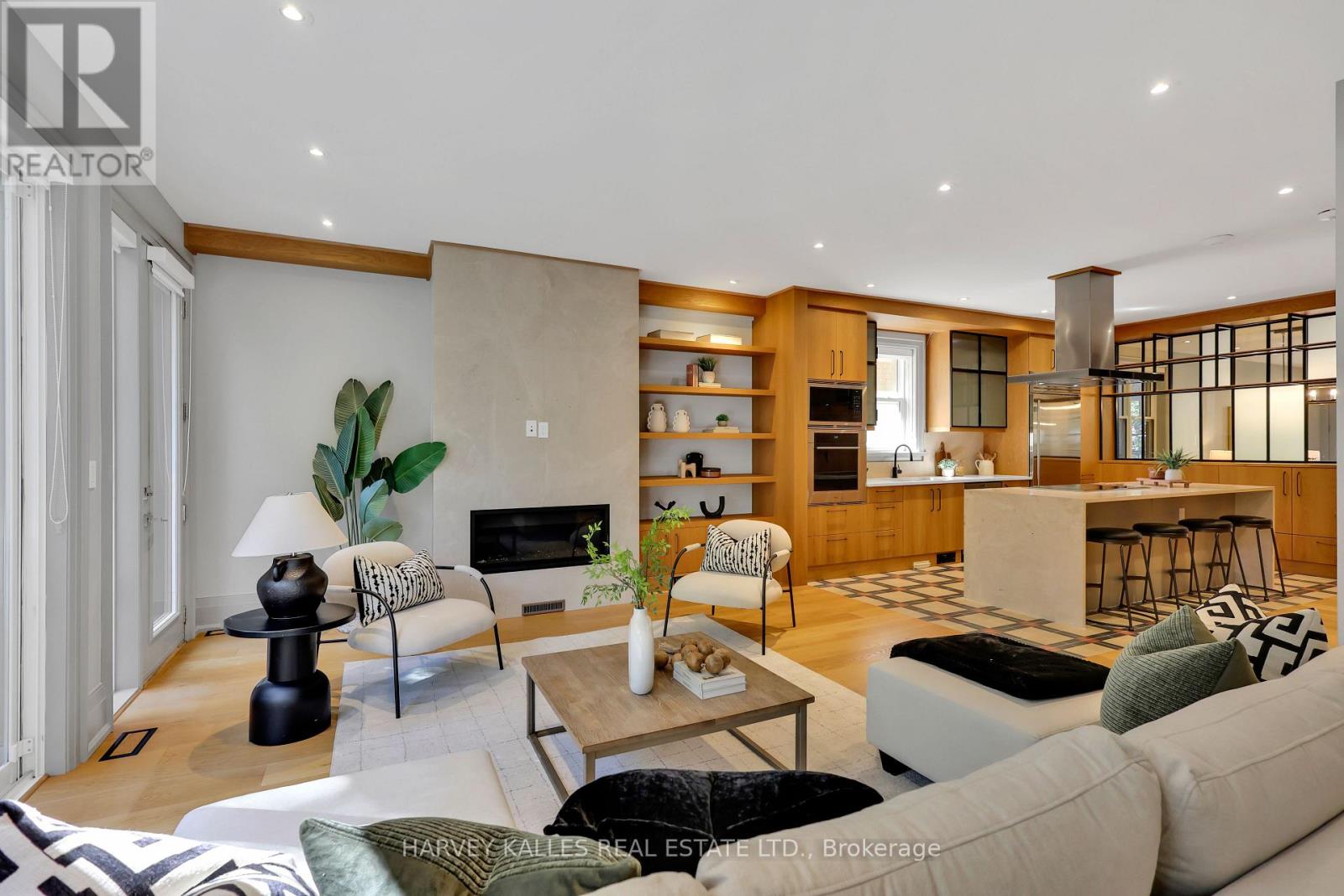 51 Gormley Avenue, Toronto, Ontario  M4V 1Y9 - Photo 22 - C12422410