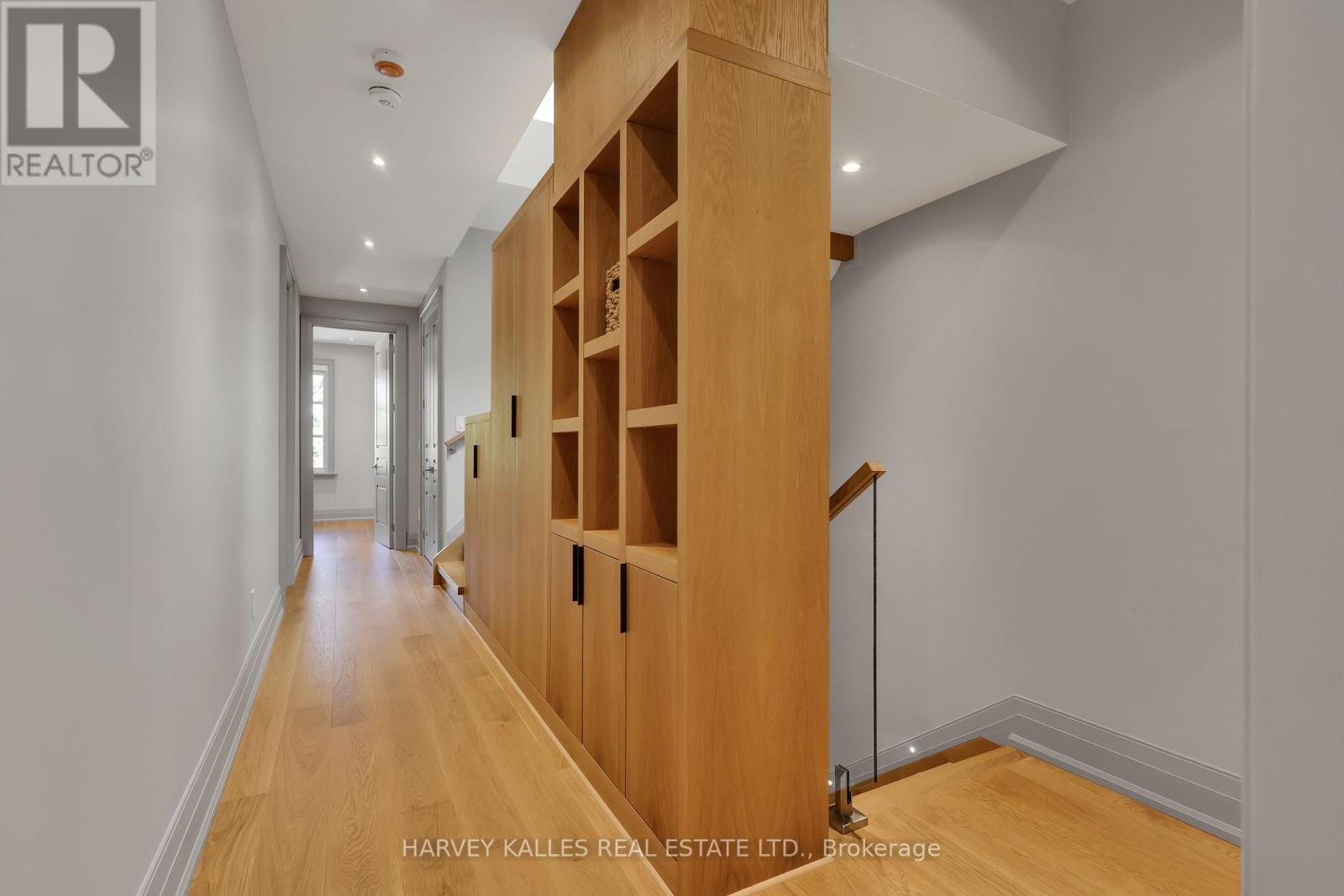 51 Gormley Avenue, Toronto, Ontario  M4V 1Y9 - Photo 25 - C12422410