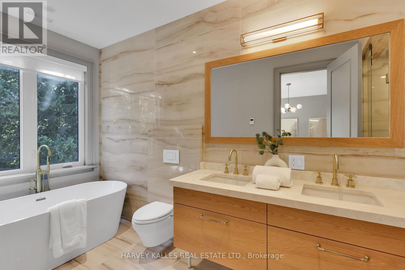 51 Gormley Avenue, Toronto, Ontario  M4V 1Y9 - Photo 30 - C12422410