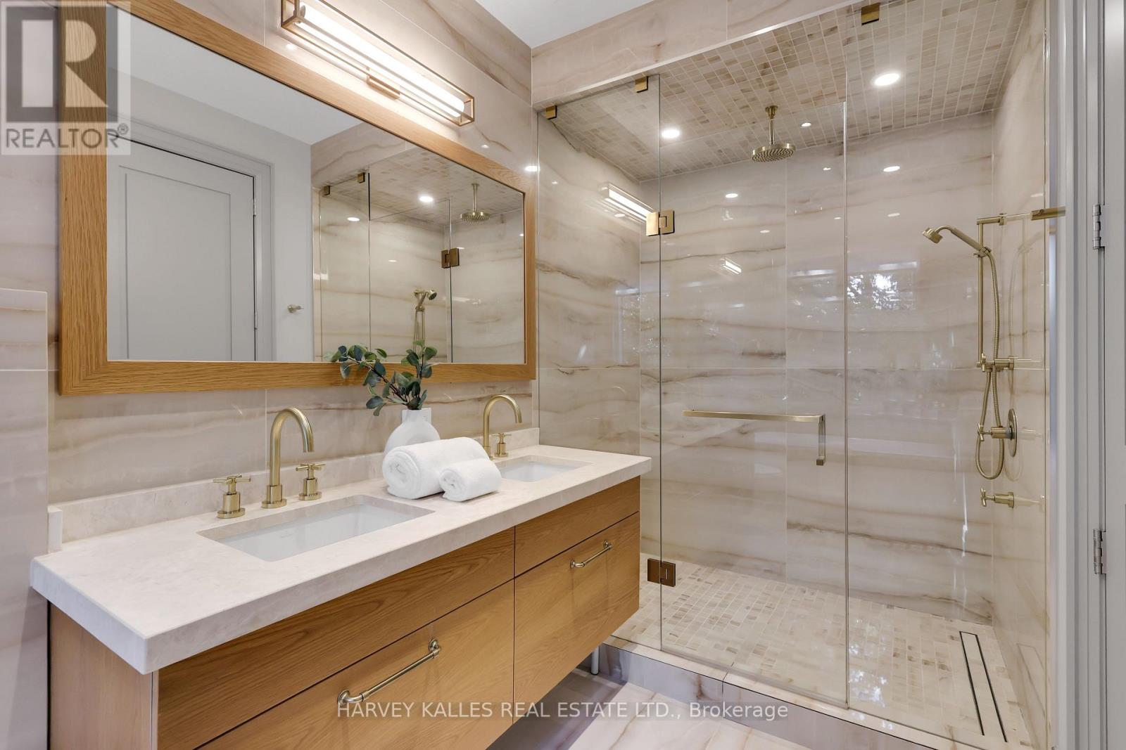 51 Gormley Avenue, Toronto, Ontario  M4V 1Y9 - Photo 31 - C12422410