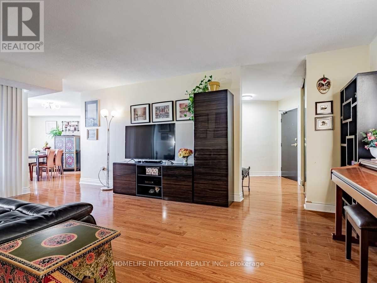 904 - 150 Neptune Drive, Toronto, Ontario  M6A 2Y9 - Photo 13 - C12422418