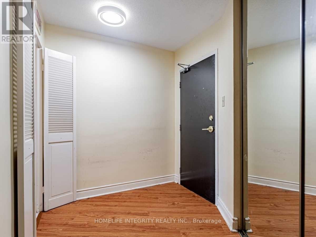 904 - 150 Neptune Drive, Toronto, Ontario  M6A 2Y9 - Photo 14 - C12422418