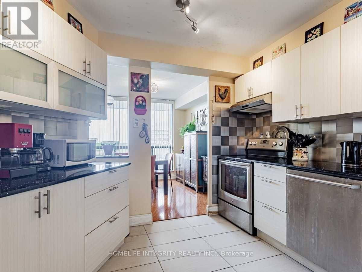 904 - 150 Neptune Drive, Toronto, Ontario  M6A 2Y9 - Photo 17 - C12422418