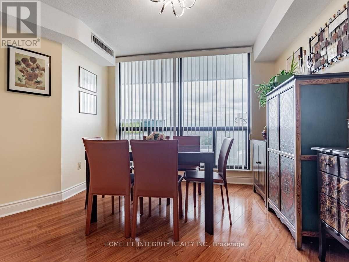 904 - 150 Neptune Drive, Toronto, Ontario  M6A 2Y9 - Photo 2 - C12422418