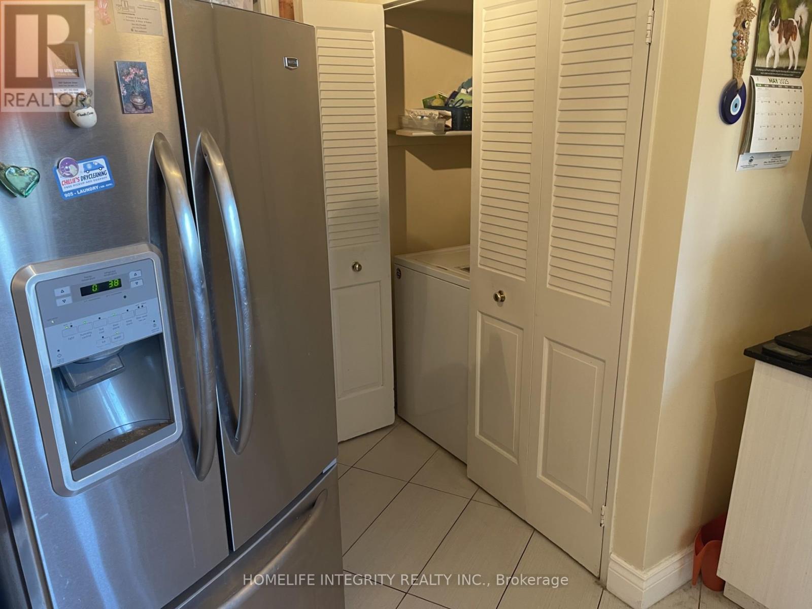 904 - 150 Neptune Drive, Toronto, Ontario  M6A 2Y9 - Photo 32 - C12422418