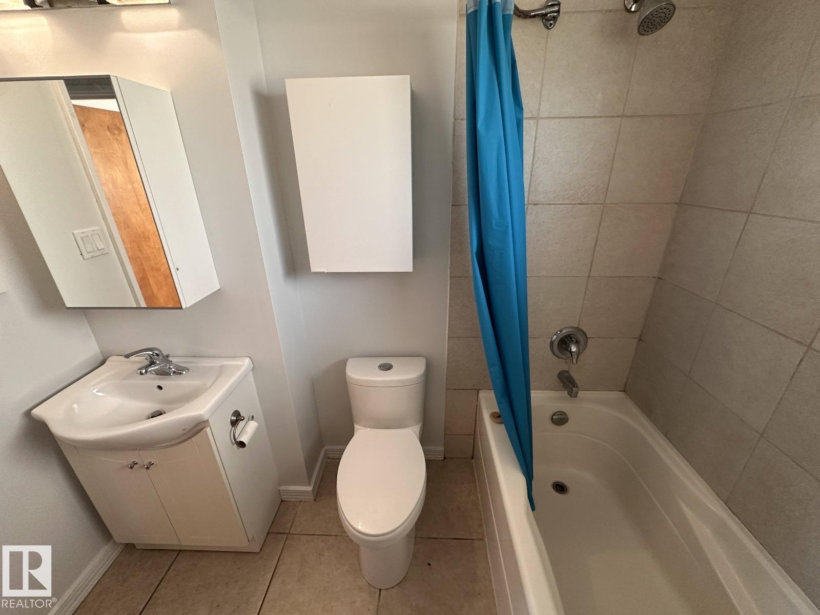 7504 77 Av Nw, Edmonton, Alberta  T6C 0K5 - Photo 14 - E4459117