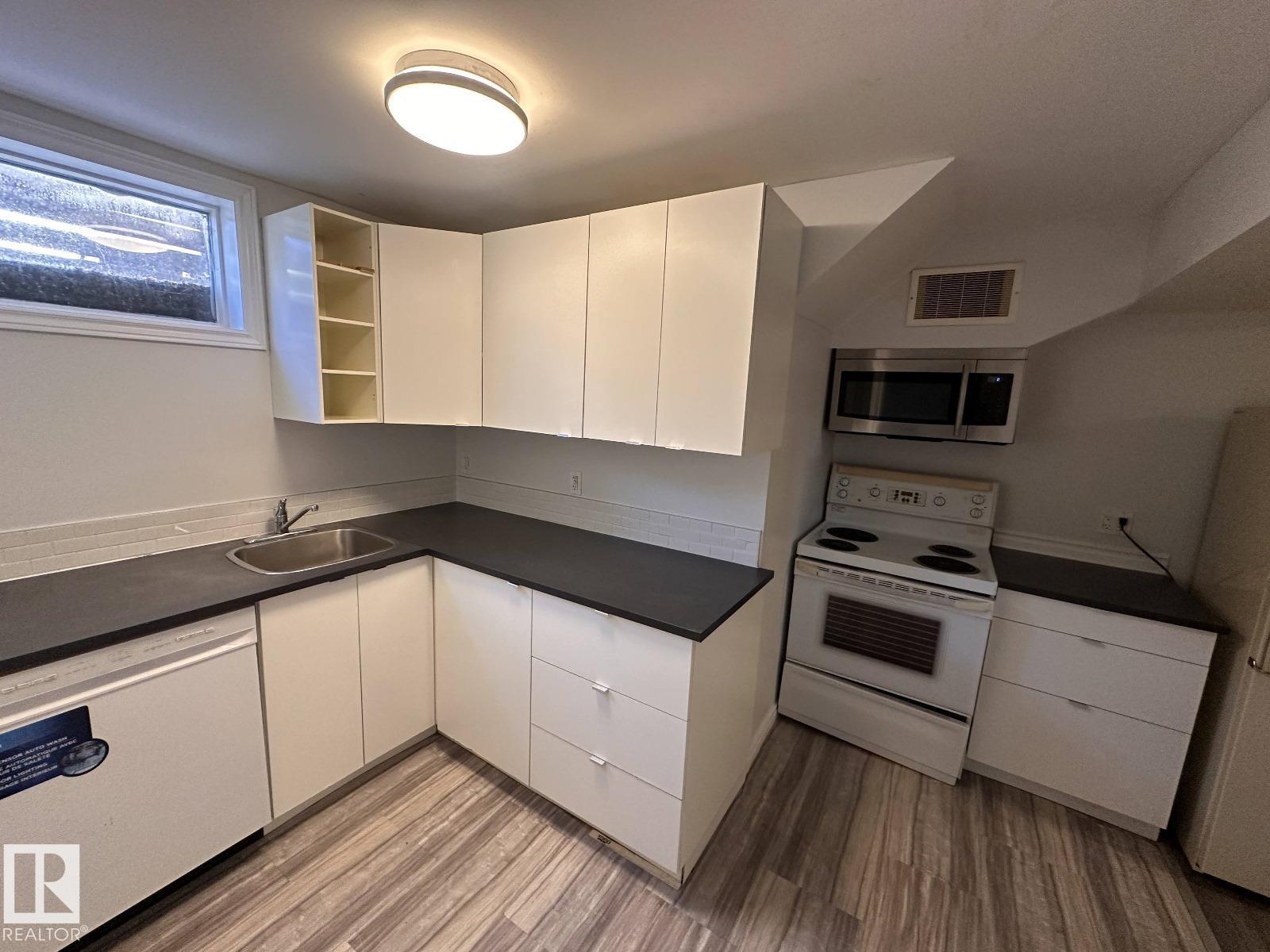 7504 77 Av Nw, Edmonton, Alberta  T6C 0K5 - Photo 20 - E4459117