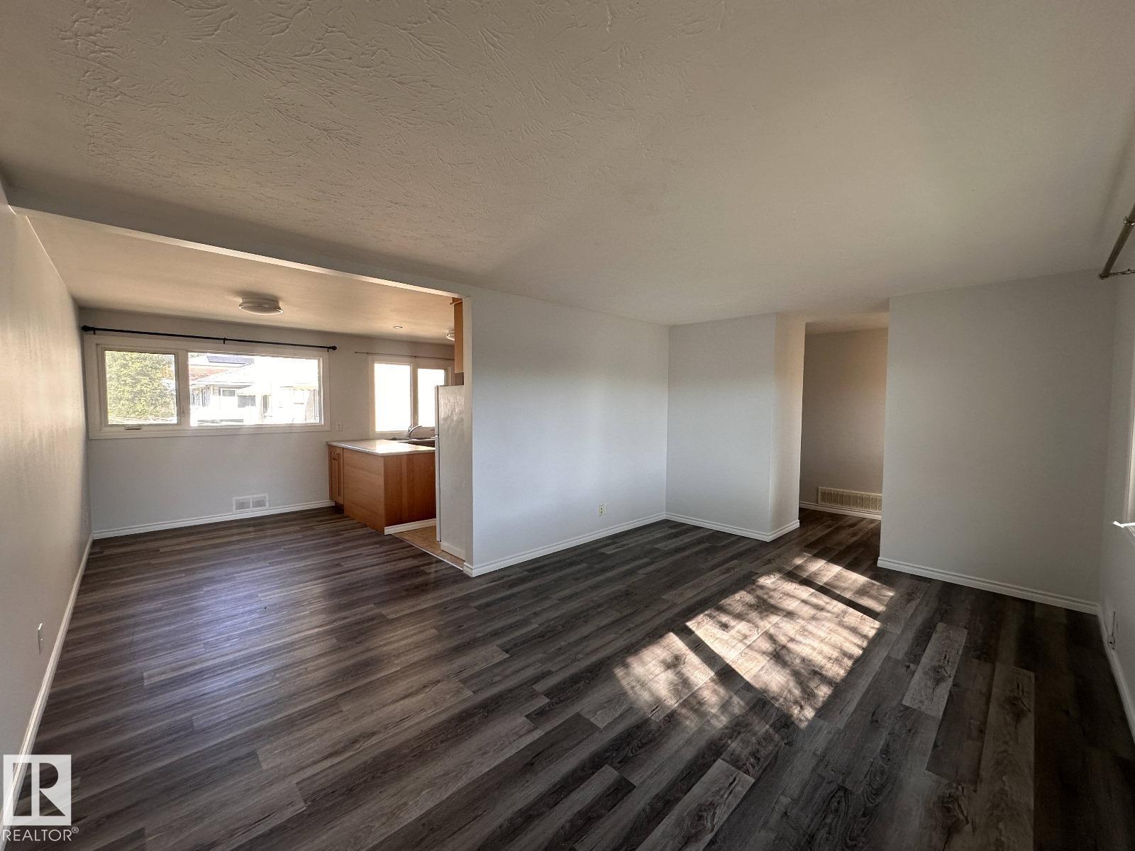 7504 77 Av Nw, Edmonton, Alberta  T6C 0K5 - Photo 9 - E4459117