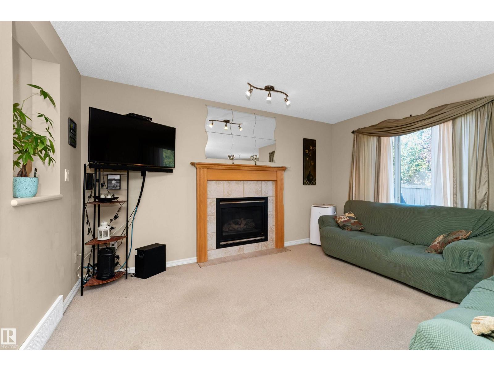 714 Green Wd Nw, Edmonton, Alberta  T5T 6T2 - Photo 9 - E4459110