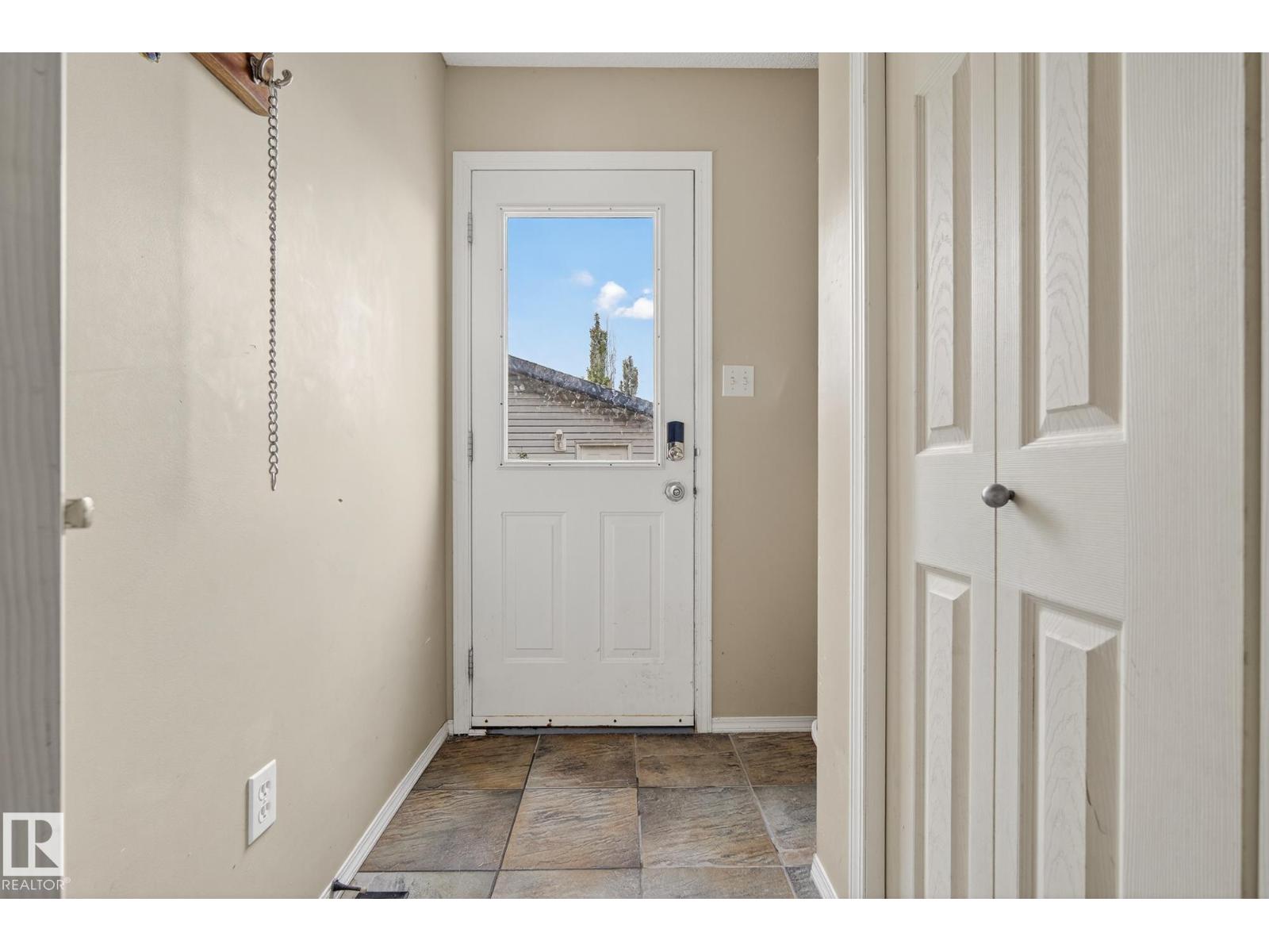 3021 Trelle Cr Nw, Edmonton, Alberta  T6R 3M8 - Photo 20 - E4459118