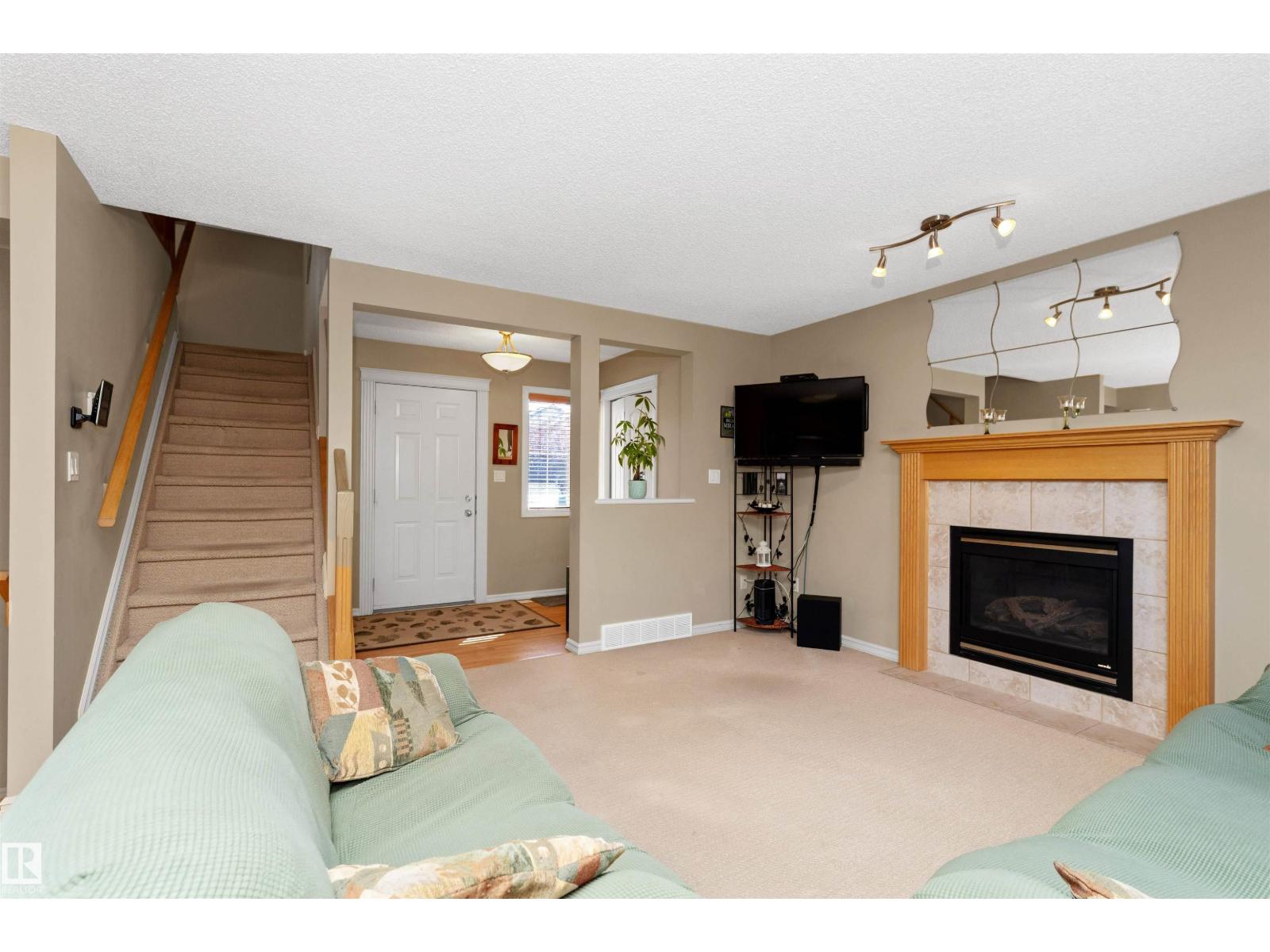 714 Green Wd Nw, Edmonton, Alberta  T5T 6T2 - Photo 8 - E4459110