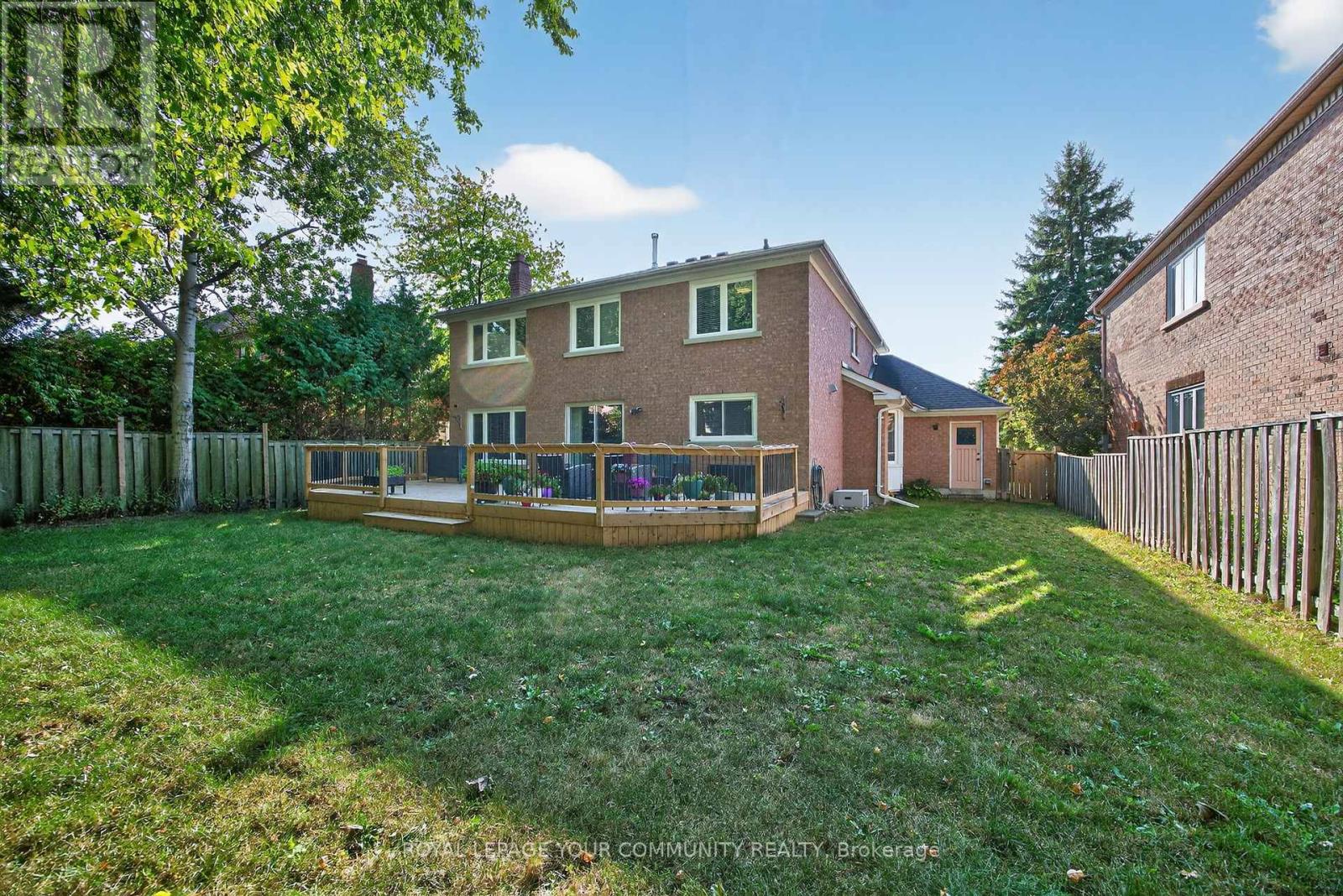 684 Exceller Circle, Newmarket, Ontario  L3X 1P4 - Photo 40 - N12422403