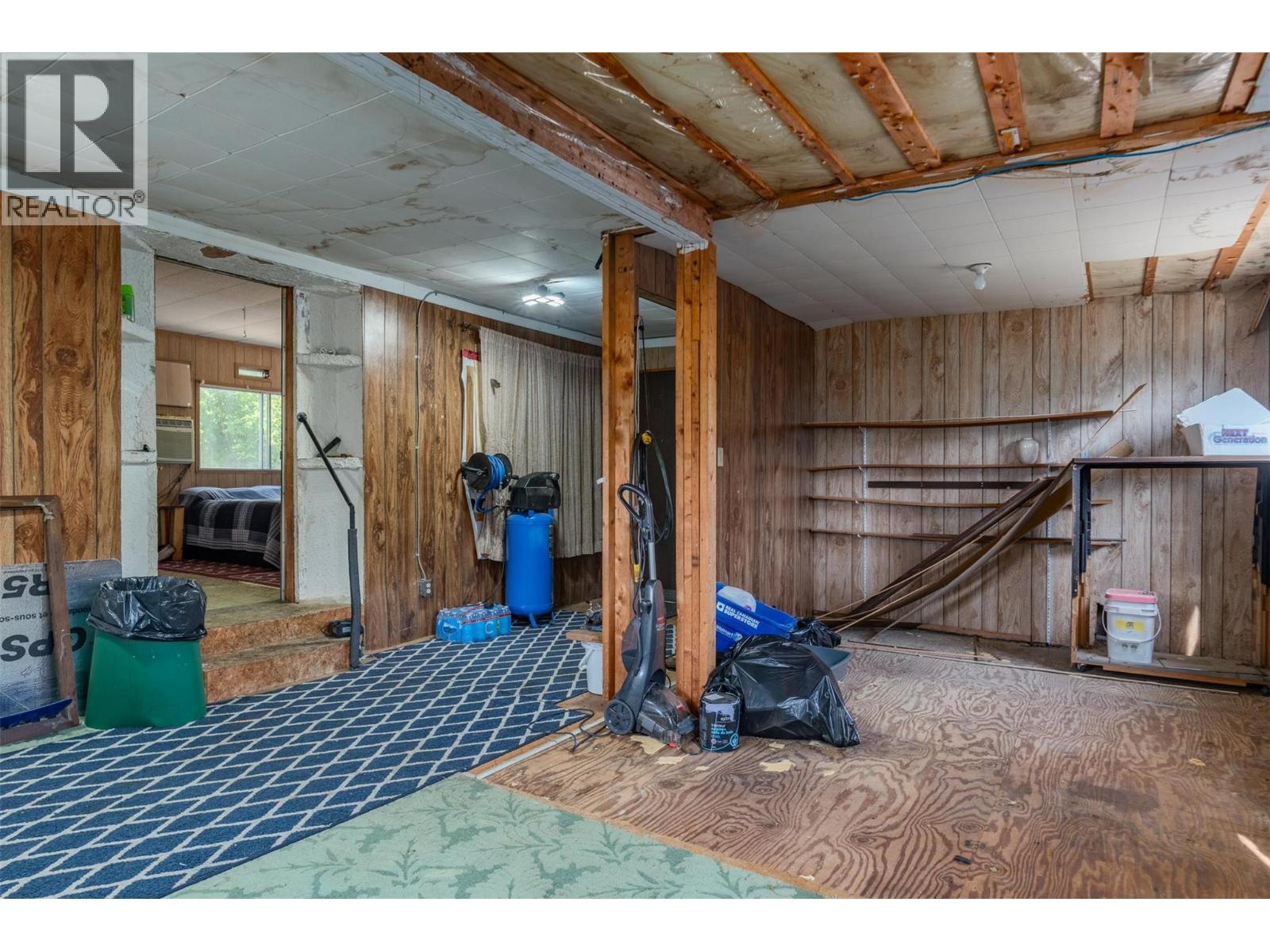 126 100th Street, Castlegar, British Columbia  V1N 3C5 - Photo 19 - 10363853