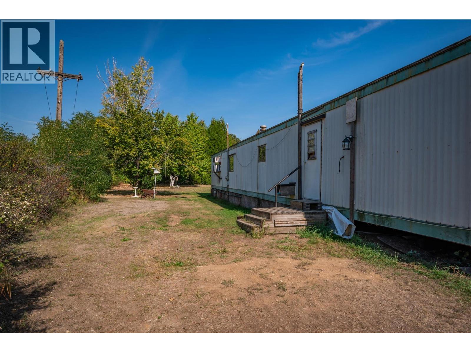 126 100th Street, Castlegar, British Columbia  V1N 3C5 - Photo 44 - 10363853