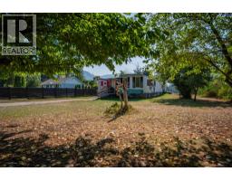 126 100th Street, castlegar, British Columbia
