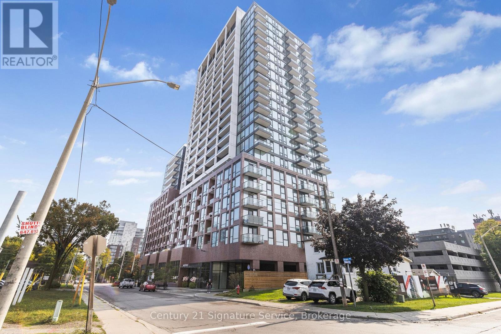 410 - 28 ANN STREET, Mississauga, Ontario