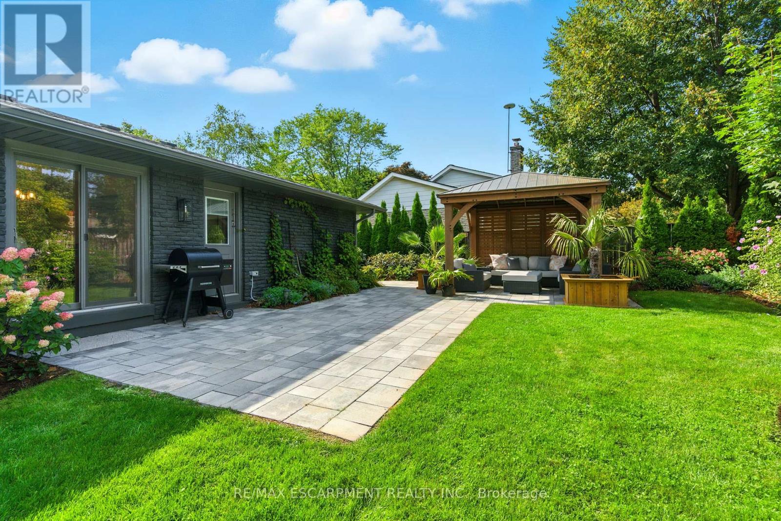 535 Vanguard Crescent, Oakville, Ontario  L6L 5G6 - Photo 41 - W12422441