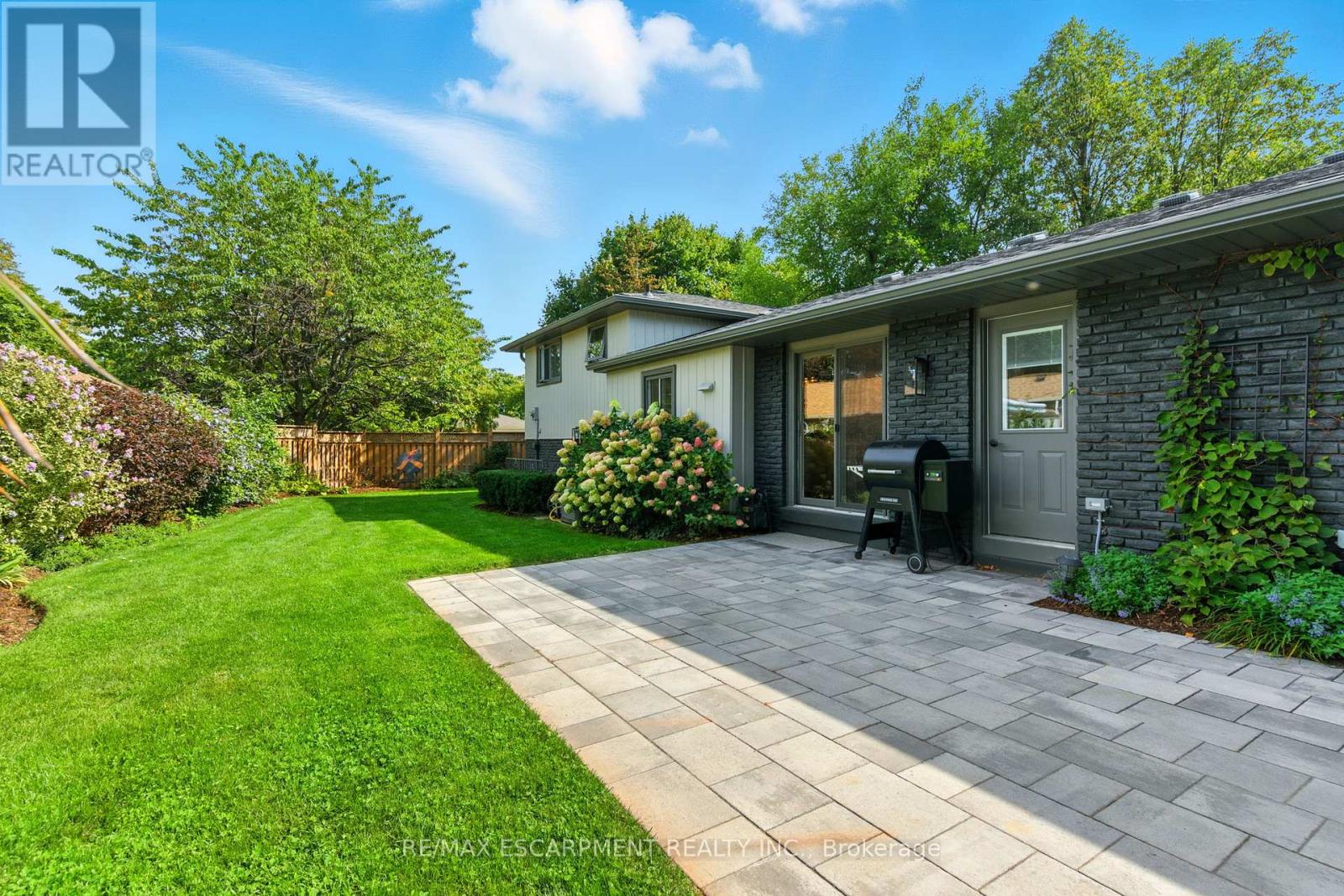 535 Vanguard Crescent, Oakville, Ontario  L6L 5G6 - Photo 45 - W12422441
