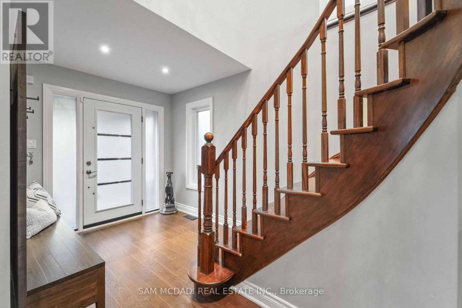 57 Milfoil Street, Halton Hills, Ontario  L7G 6M6 - Photo 5 - W12422456