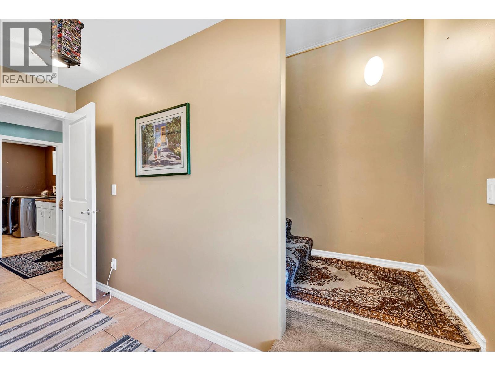 2575 Bentall Drive, Kamloops, British Columbia  V1S 2B5 - Photo 4 - 10363842