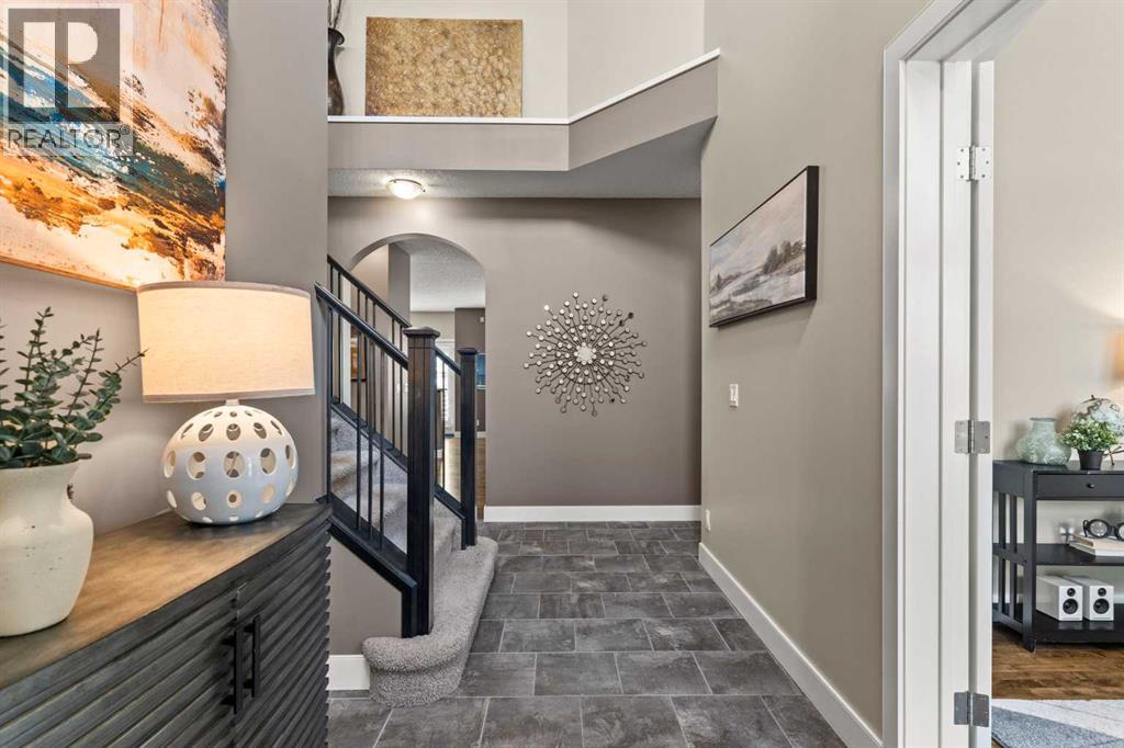 809 Canoe Green Sw, Airdrie, Alberta  T4B 3K6 - Photo 3 - A2247591