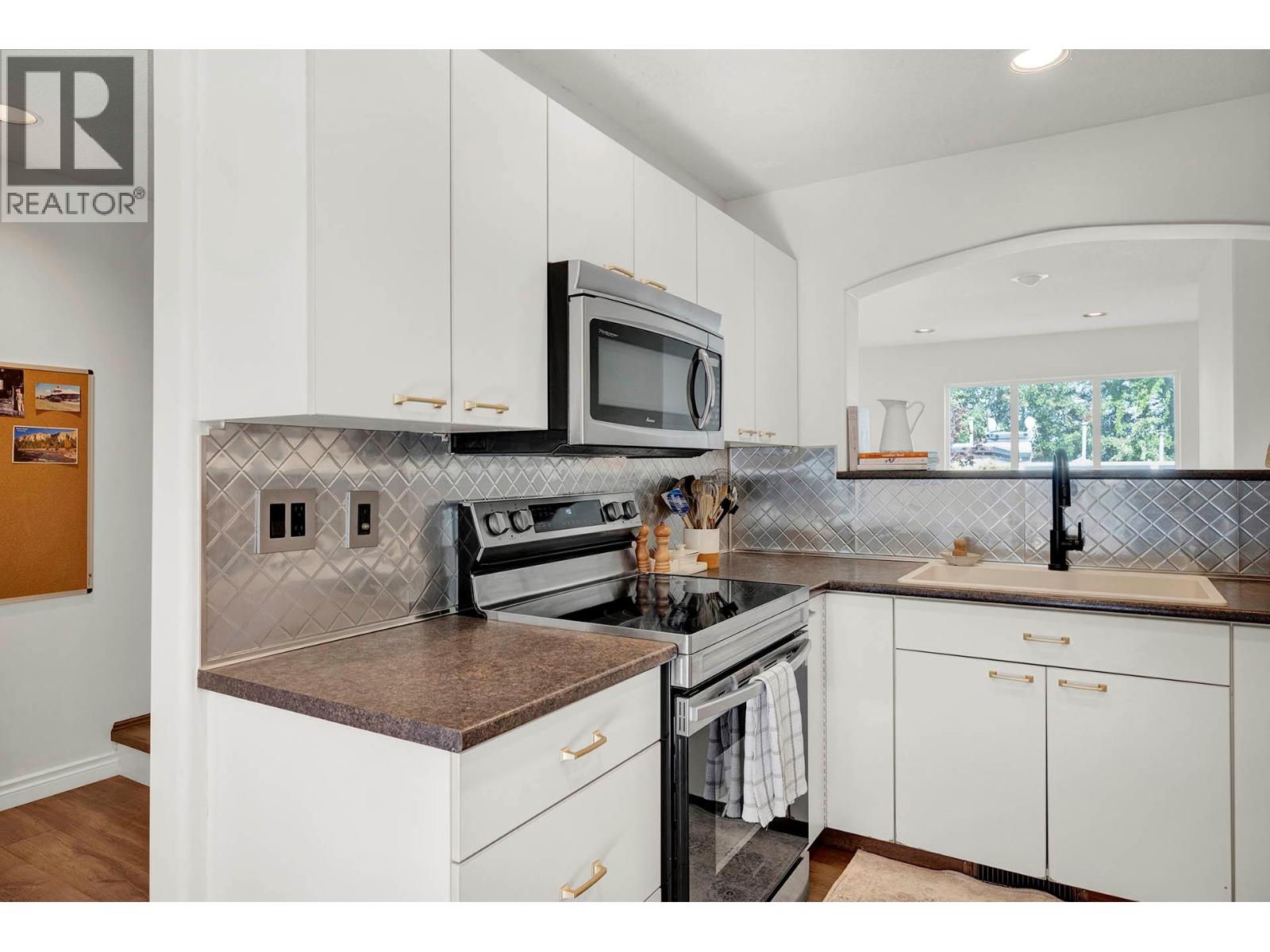 411 Aberdeen Drive Unit# 22, Kamloops, British Columbia  V1S 1X2 - Photo 14 - 10363913