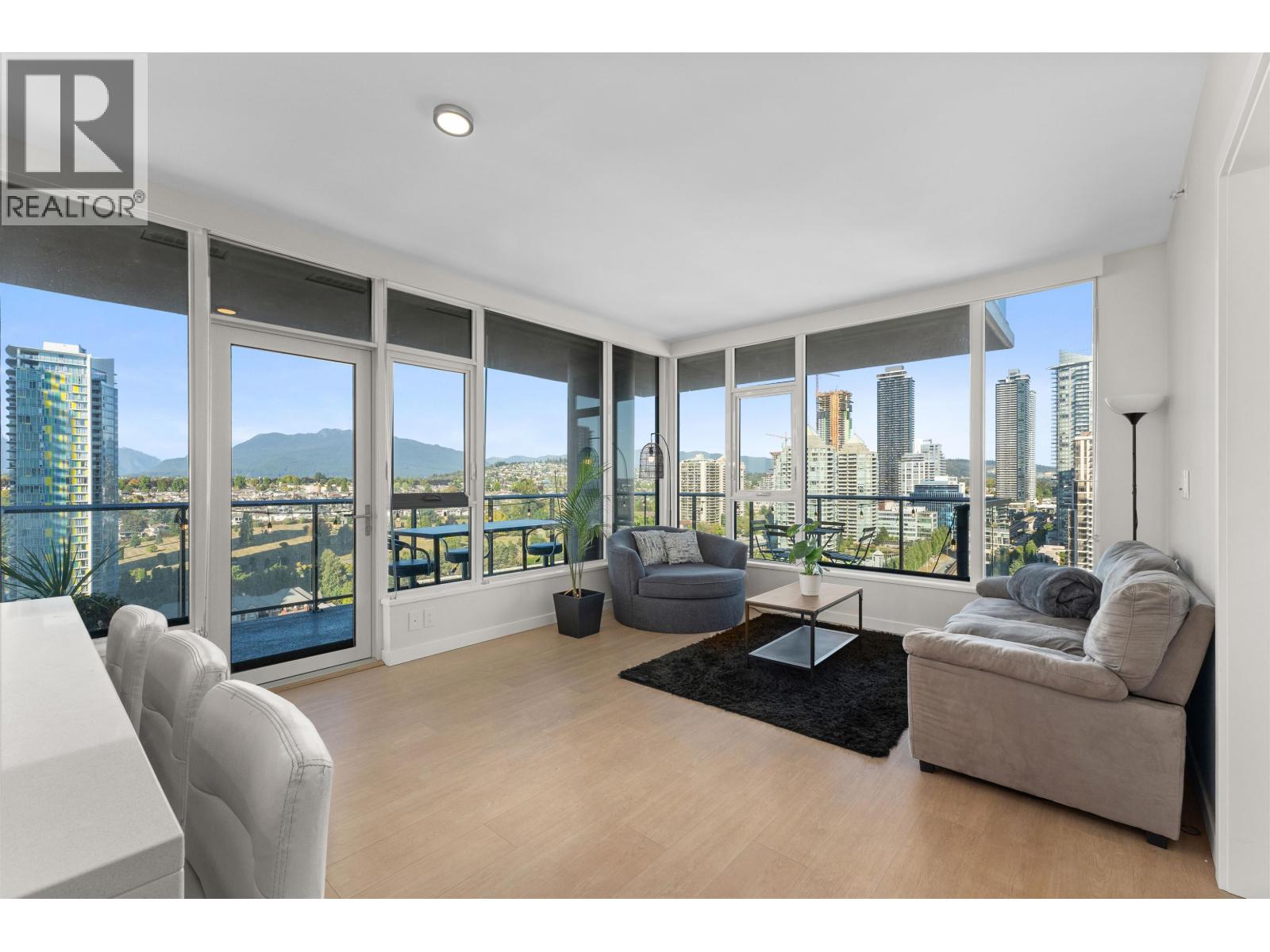 2107 4168 LOUGHEED HIGHWAY, Burnaby, British Columbia