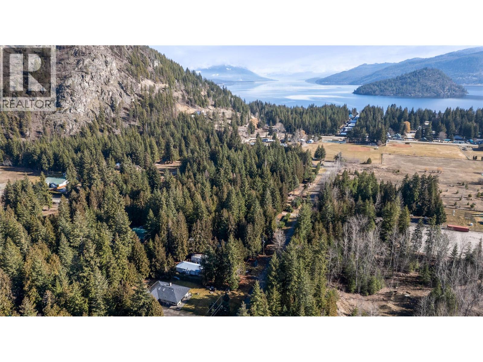 4061 Santa Road, Scotch Creek, British Columbia  V0E 1M6 - Photo 39 - 10363926