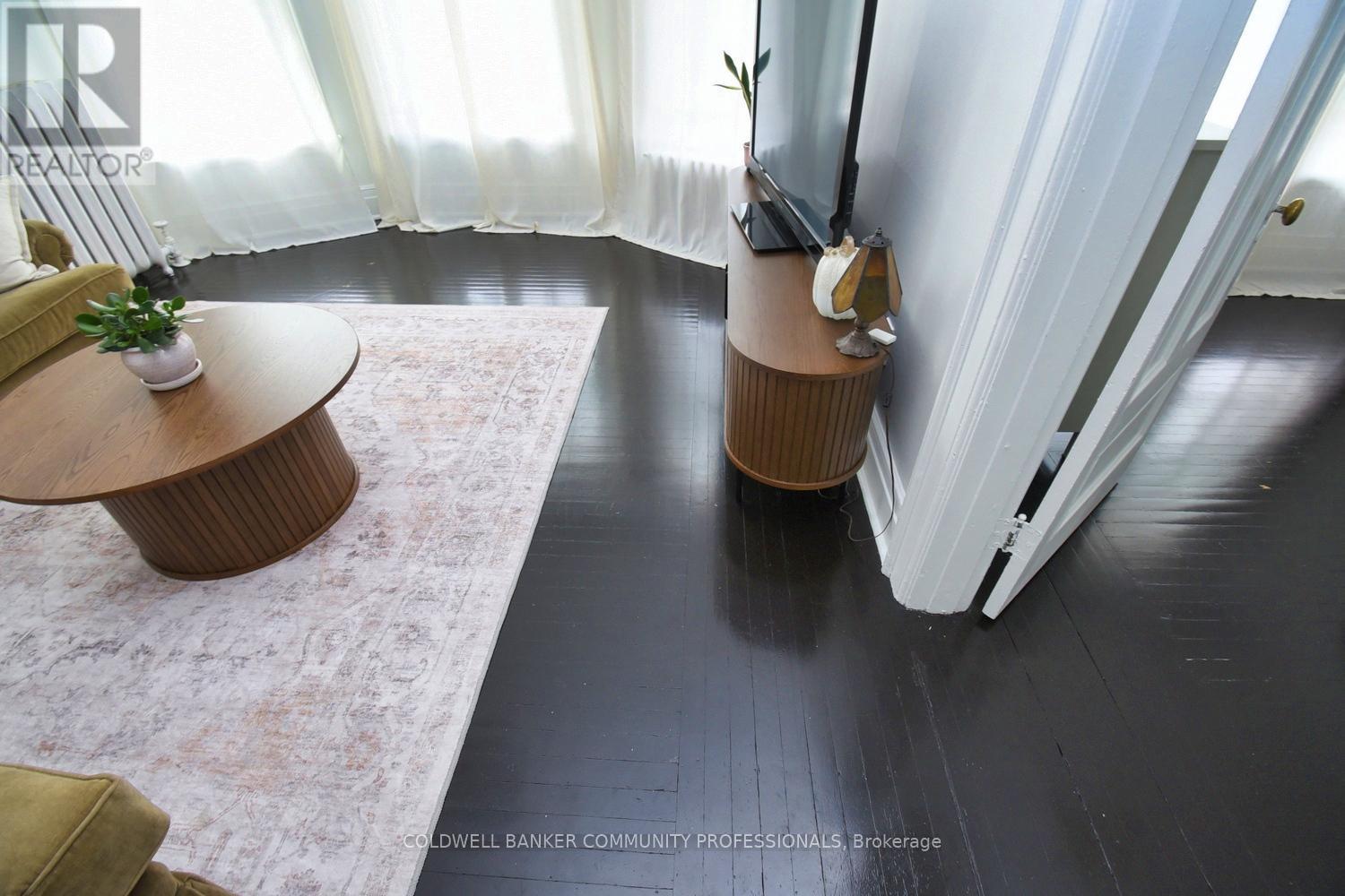 461 Dundurn Street S, Hamilton, Ontario  L8P 4M1 - Photo 12 - X12422342