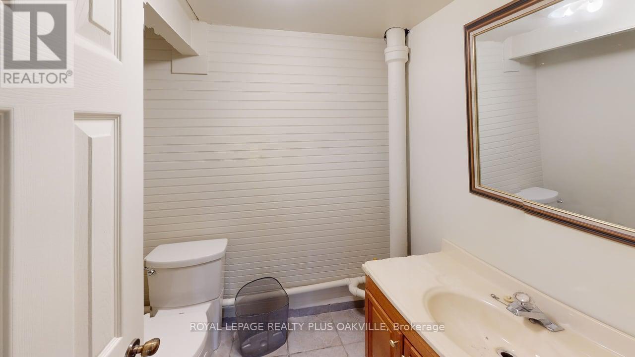 9 Main Street W, Grimsby (Grimsby East), Ontario  L3M 1M7 - Photo 15 - X12422344