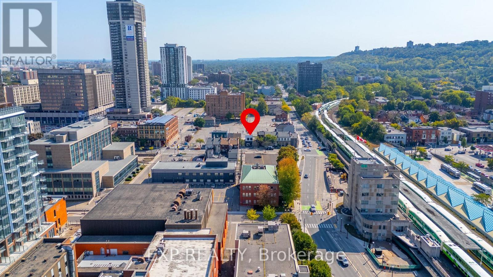 1 - 93 John Street S, Hamilton (Corktown), Ontario  L8N 2C2 - Photo 3 - X12422349