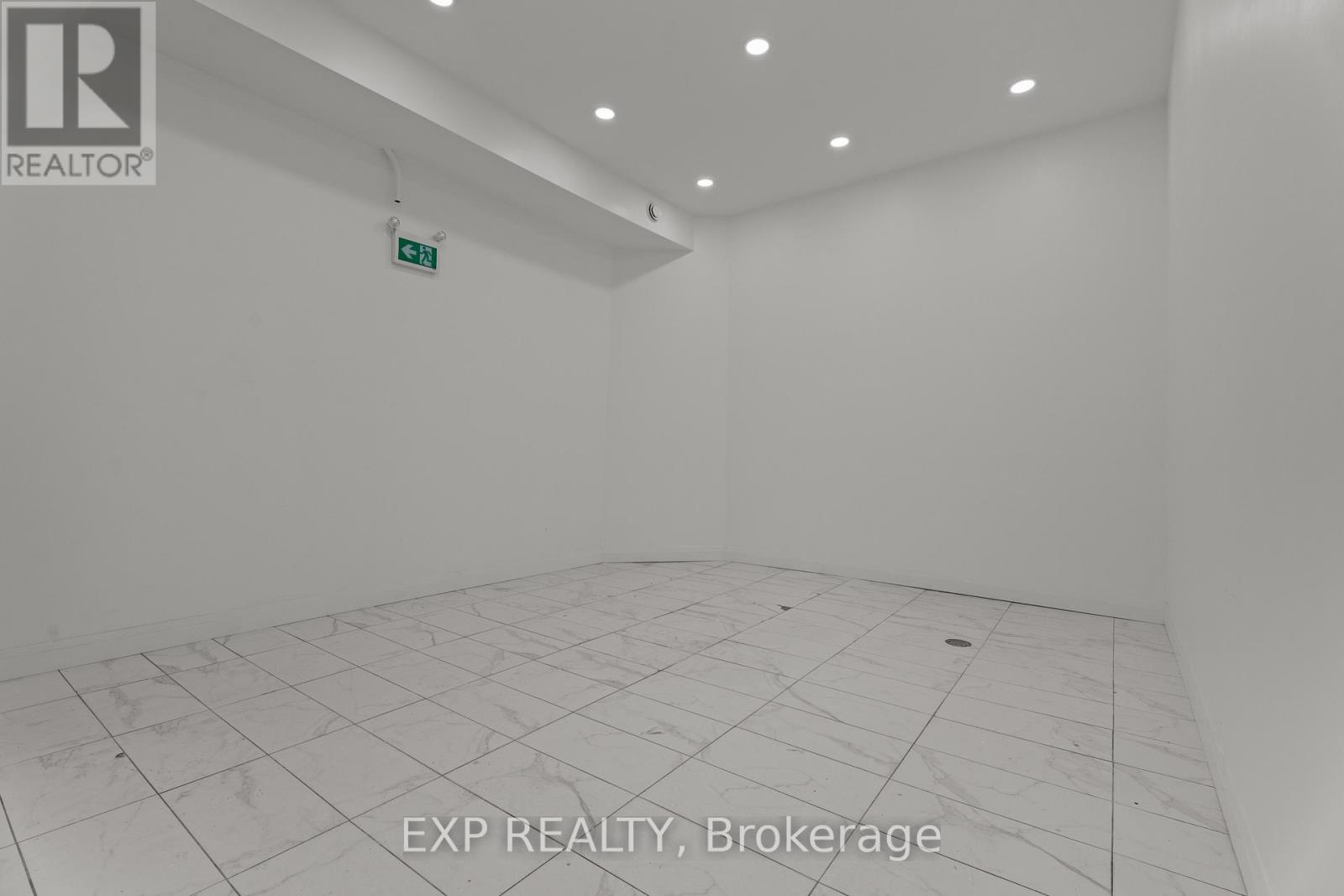 1 - 93 John Street S, Hamilton (Corktown), Ontario  L8N 2C2 - Photo 8 - X12422349