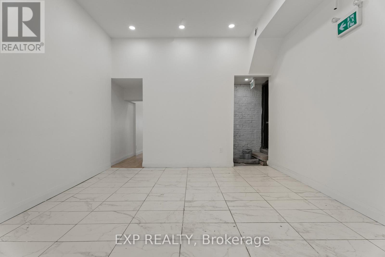 1 - 93 John Street S, Hamilton (Corktown), Ontario  L8N 2C2 - Photo 9 - X12422349