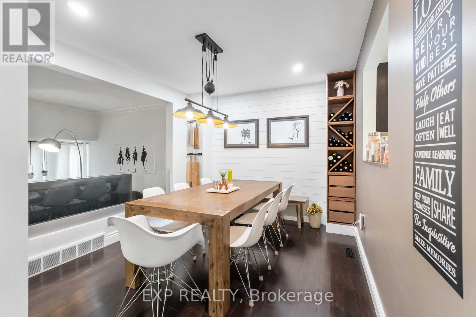 37 - 72 Stone Church Road W, Hamilton, Ontario  L9B 2H6 - Photo 1 - X12422371