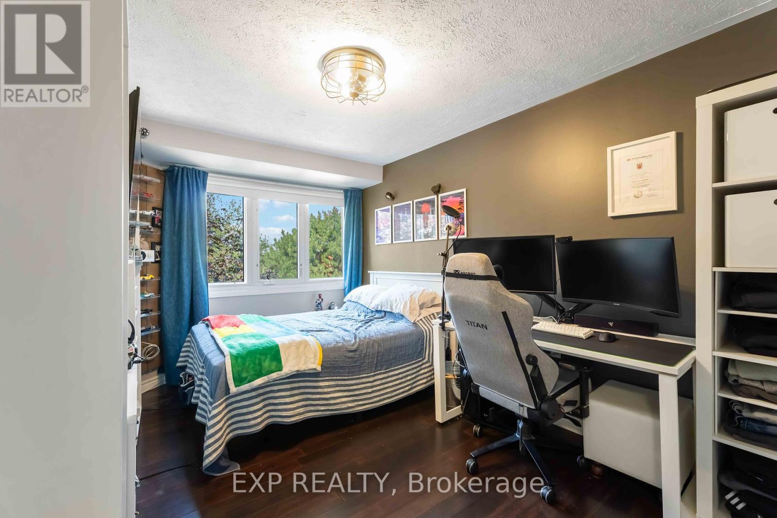 37 - 72 Stone Church Road W, Hamilton, Ontario  L9B 2H6 - Photo 30 - X12422371