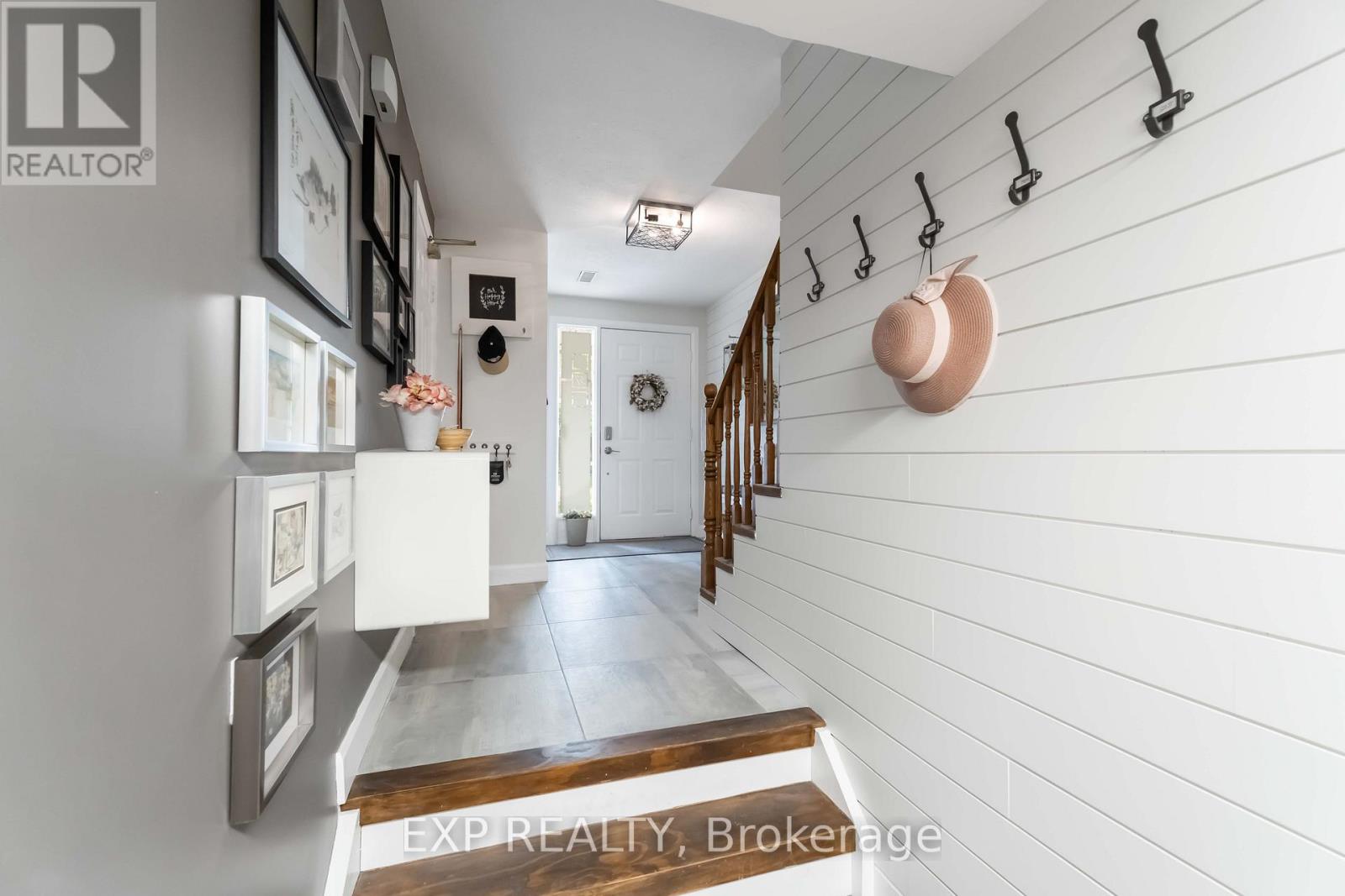 37 - 72 Stone Church Road W, Hamilton, Ontario  L9B 2H6 - Photo 6 - X12422371