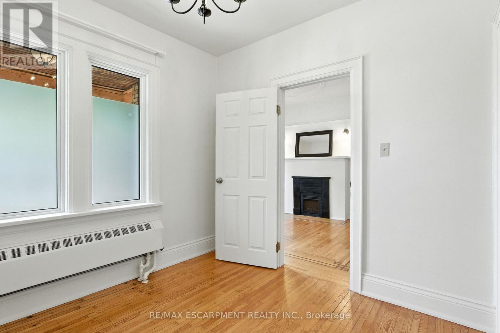 57 Highcliffe Avenue, Hamilton, Ontario  L9A 3L3 - Photo 26 - X12422392
