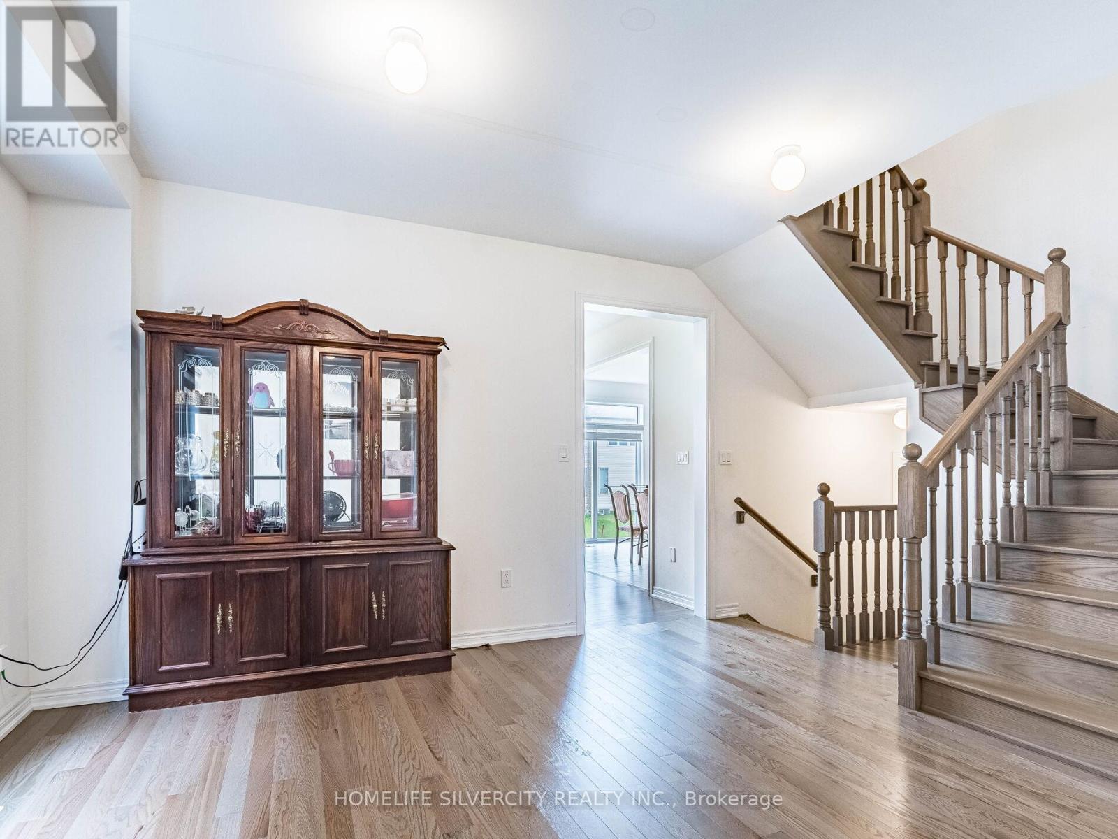 177 Limestone Lane, Shelburne, Ontario  L9V 3Y5 - Photo 11 - X12422439