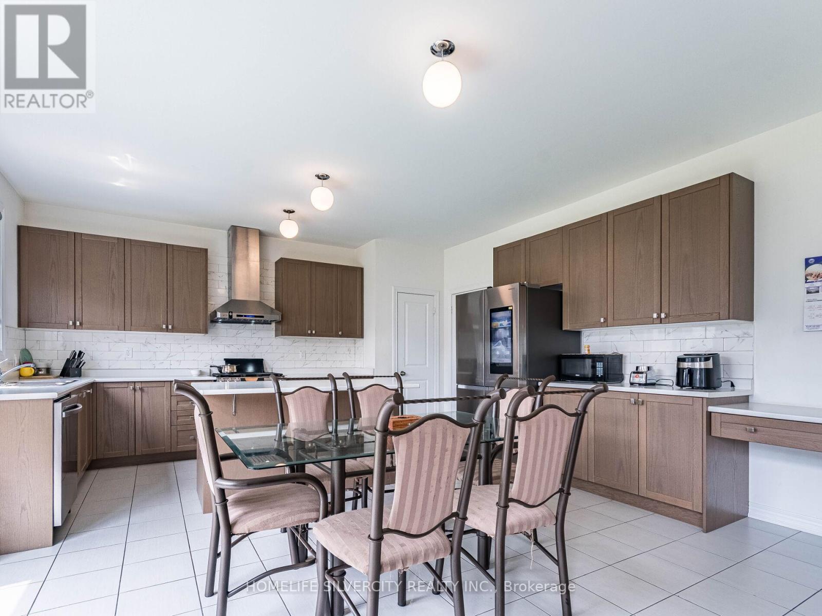 177 Limestone Lane, Shelburne, Ontario  L9V 3Y5 - Photo 15 - X12422439