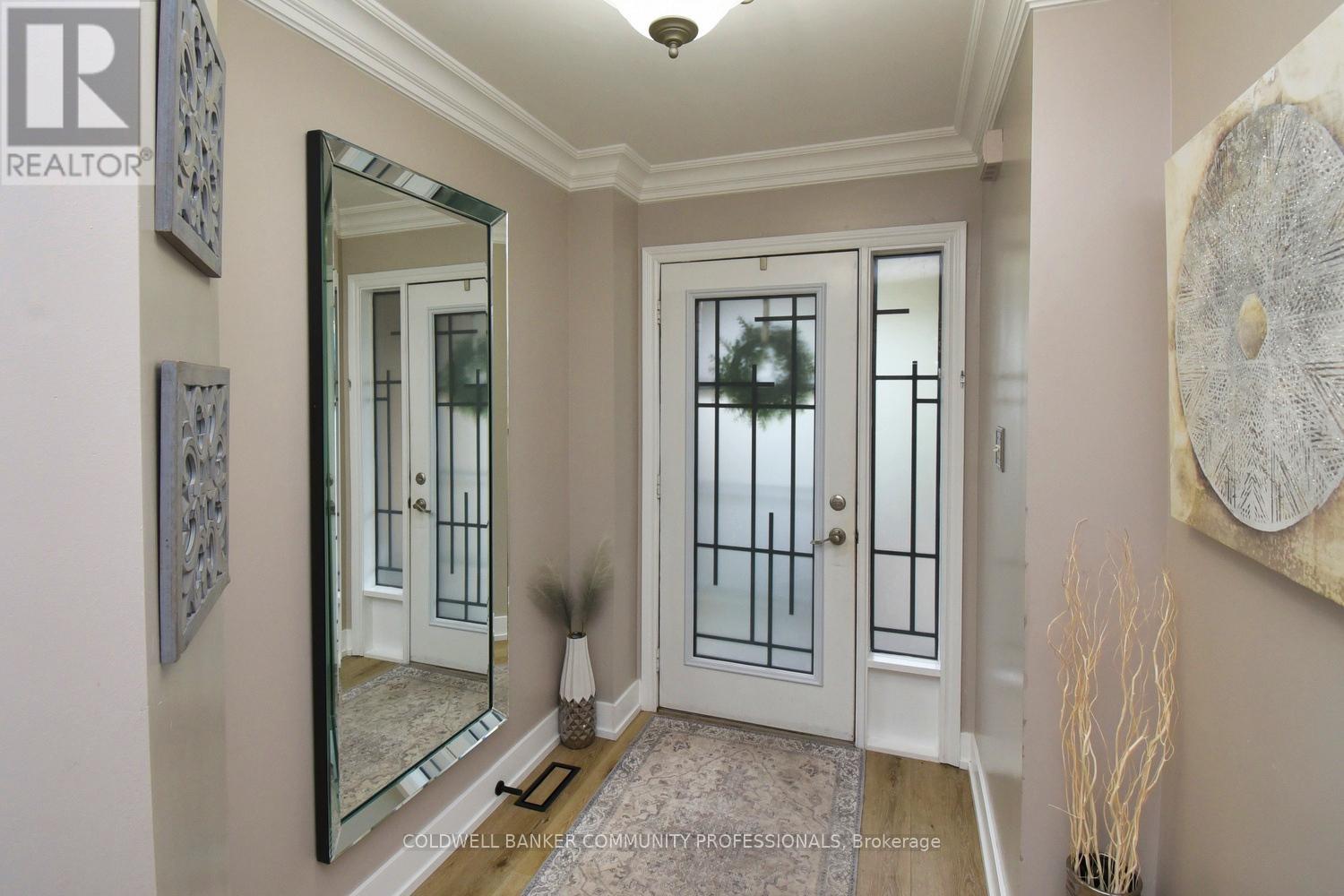 159 Thames Way, Hamilton, Ontario L0R 1W0 - Photo 10 - X12422440