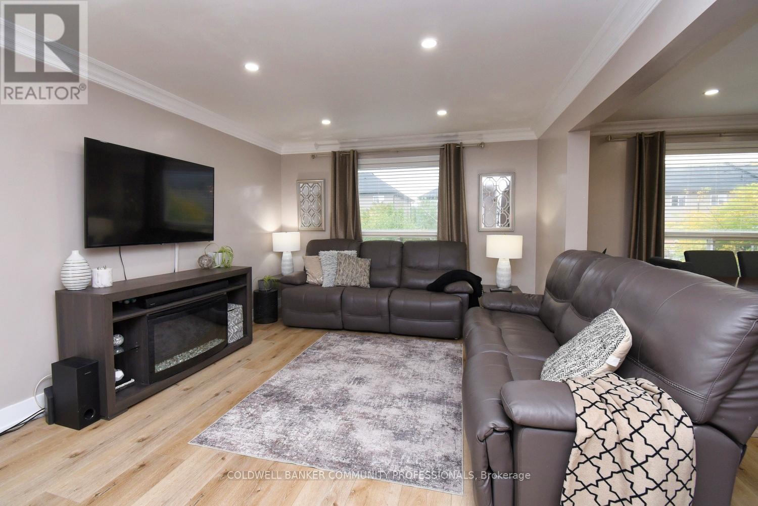 159 Thames Way, Hamilton, Ontario L0R 1W0 - Photo 15 - X12422440