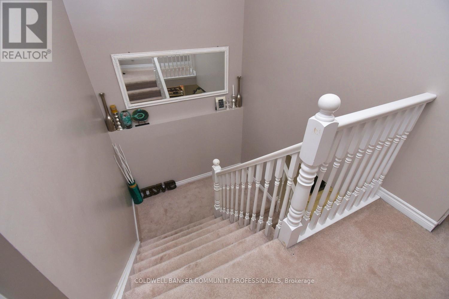 159 Thames Way, Hamilton, Ontario L0R 1W0 - Photo 24 - X12422440