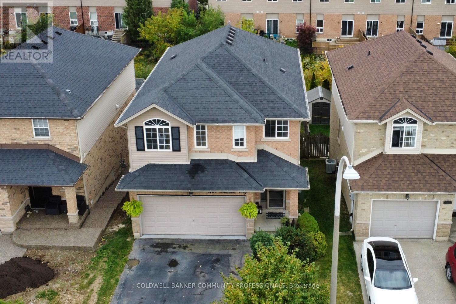 159 Thames Way, Hamilton, Ontario L0R 1W0 - Photo 4 - X12422440