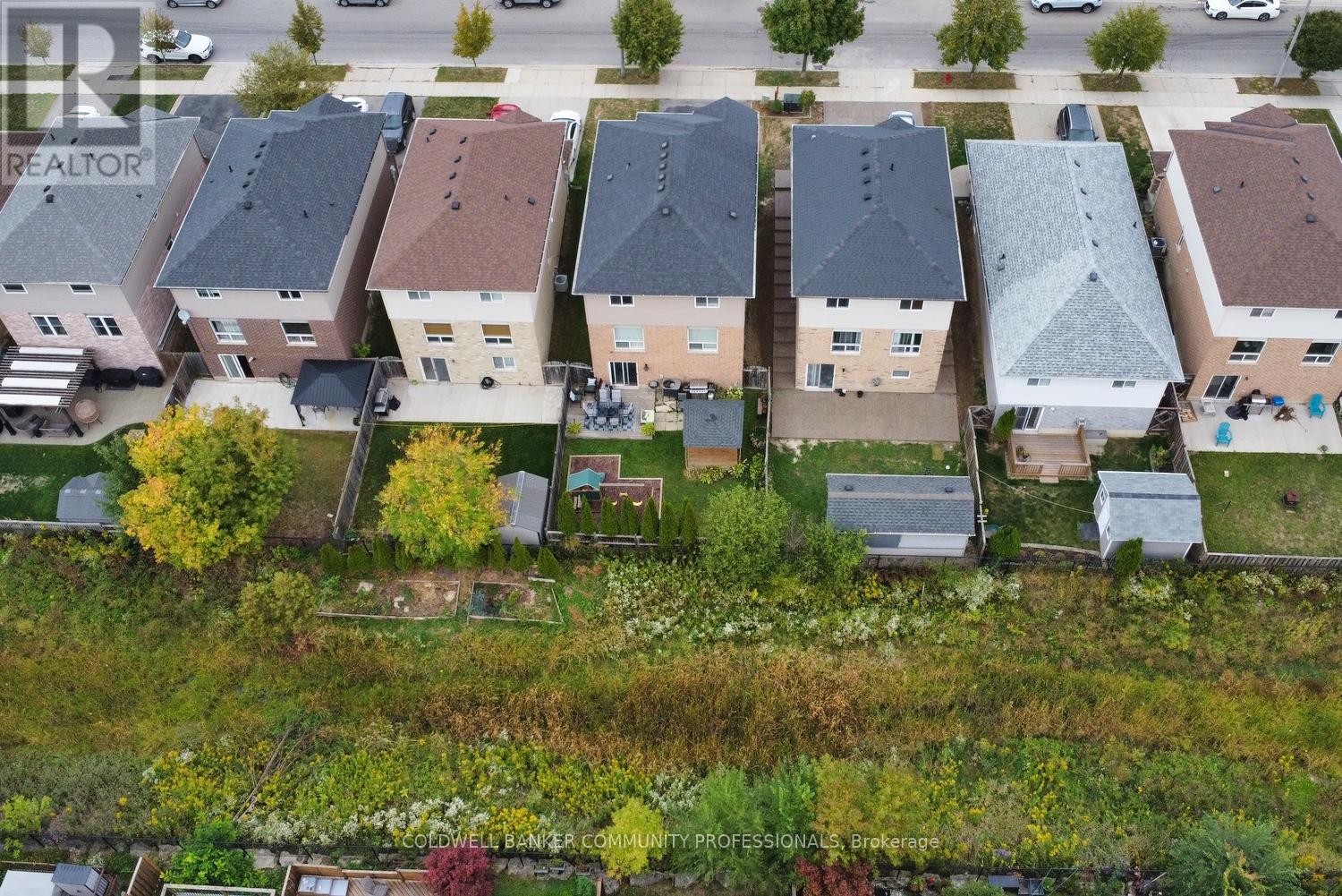 159 Thames Way, Hamilton, Ontario L0R 1W0 - Photo 40 - X12422440