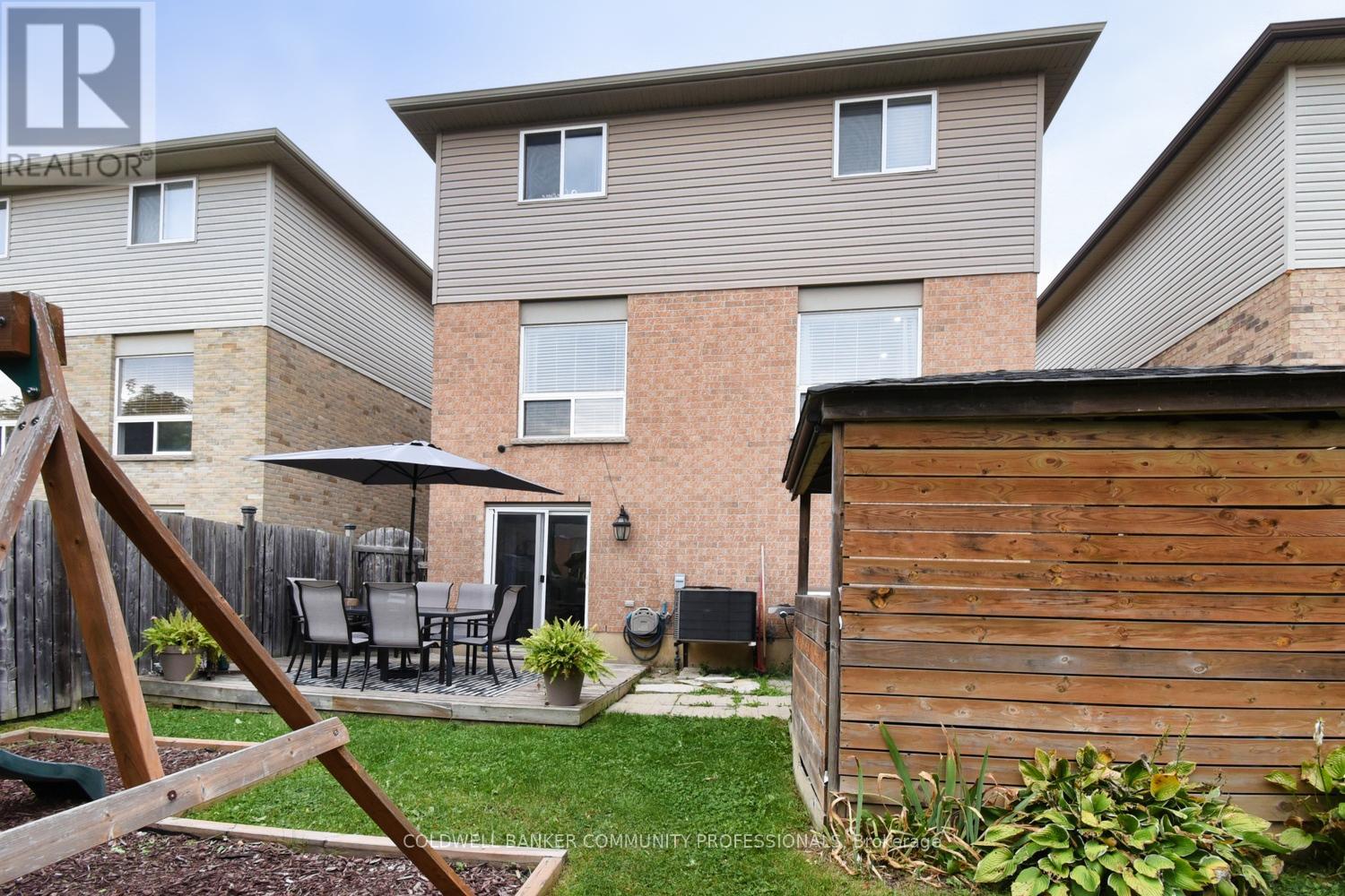 159 Thames Way, Hamilton, Ontario L0R 1W0 - Photo 43 - X12422440