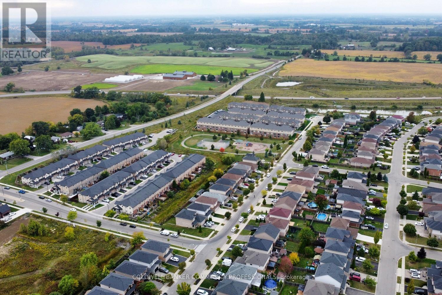 159 Thames Way, Hamilton, Ontario L0R 1W0 - Photo 9 - X12422440