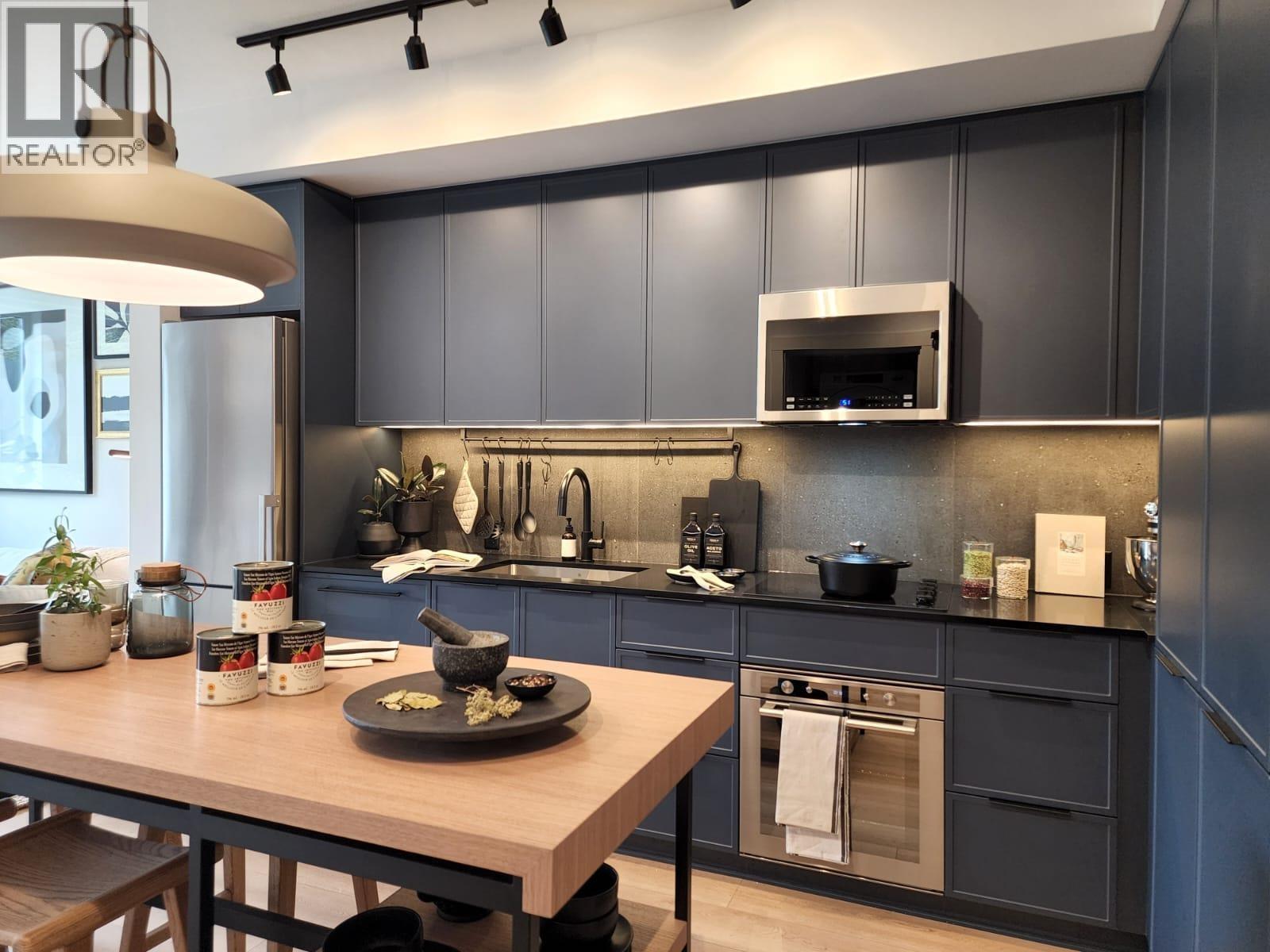 204 3055 Murray Street, Port Moody, British Columbia  V3H 1X3 - Photo 15 - R3051393