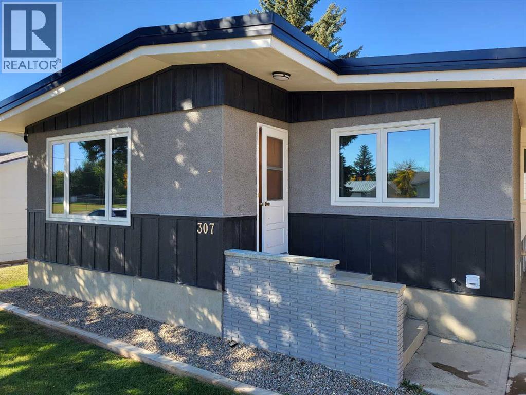 307 Cawdron Street, Nobleford, Alberta  T0L 1S0 - Photo 2 - A2259434