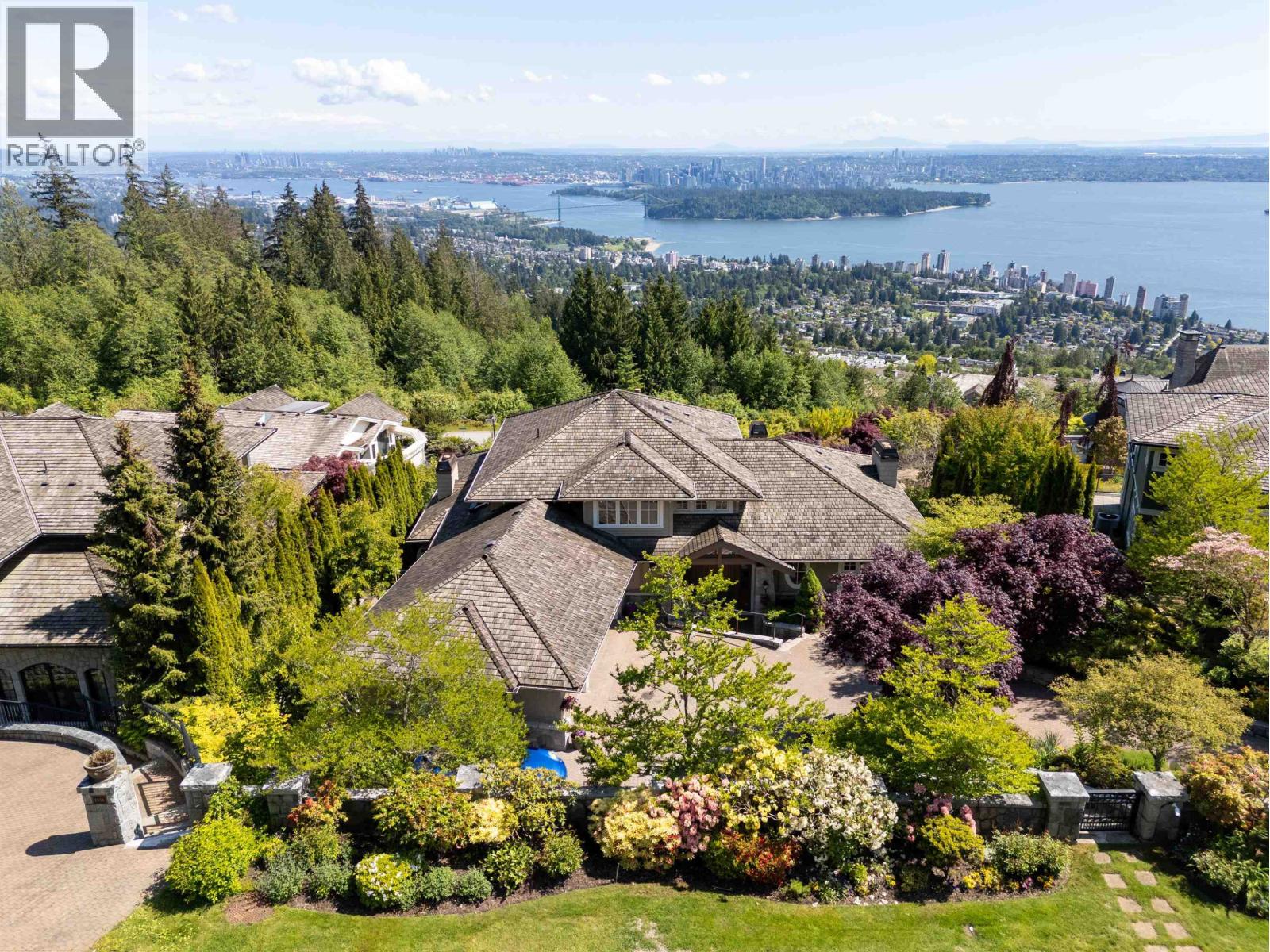 2356 KADLEC COURT, West Vancouver, British Columbia