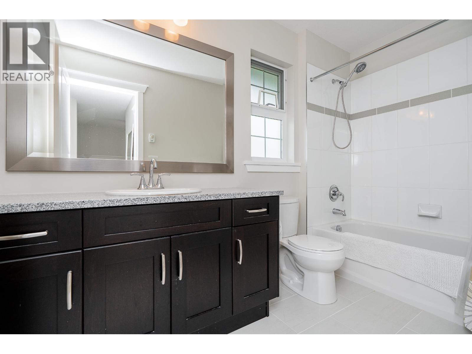 3466 Galloway Avenue, Coquitlam, British Columbia  V3E 0H7 - Photo 24 - R3051426
